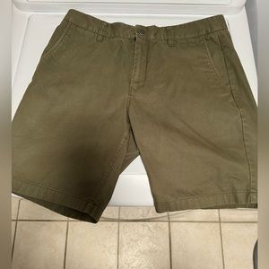 Bonobos olive color men’s short